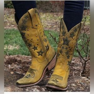 Liberty Black Vegas Soleil western stars embroidered studed leather  boots 6.5